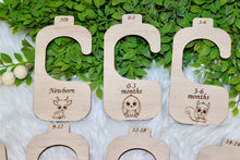 Load image into Gallery viewer, Forest Animal Baby Closet Dividers