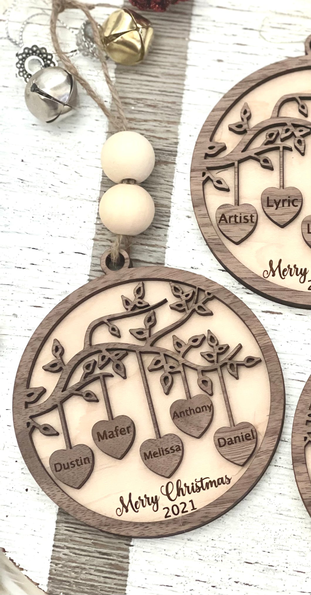 Personalized Family and Pet Ornament